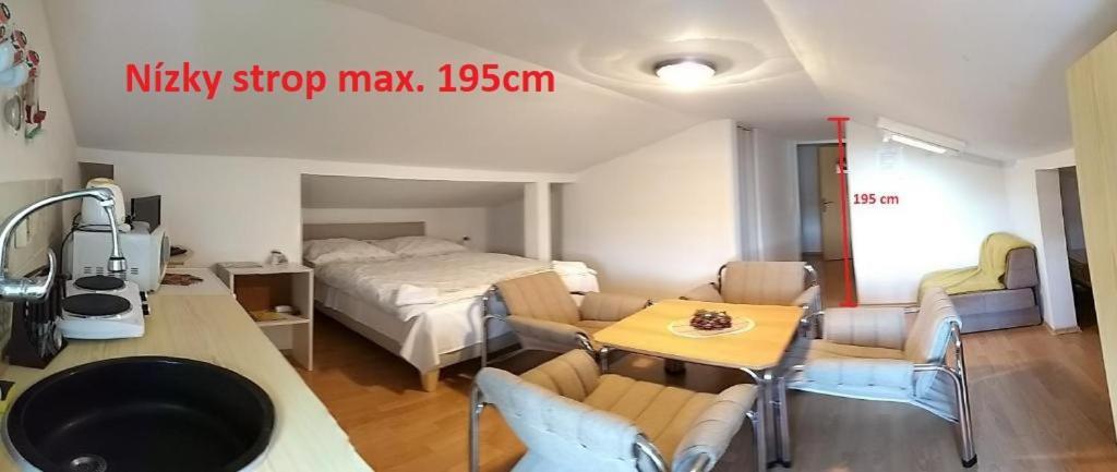 Ubytovanie V Sukromi Liptovský Ján Exterior foto